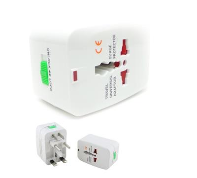 ADATTATORE DA VIAGGIO UNIVERSALE 6A 110-250VAC USC.USB 5V DC2