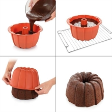 STAMPO CIAMBELLA ALTO SPICCHI D. 23 CM SILICON PRIME