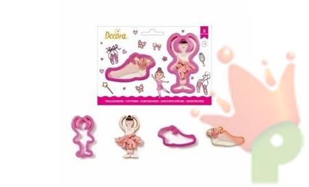 SET 2 TAGLIAPASTA BALLERINA E SCARPETTA PLASTICA