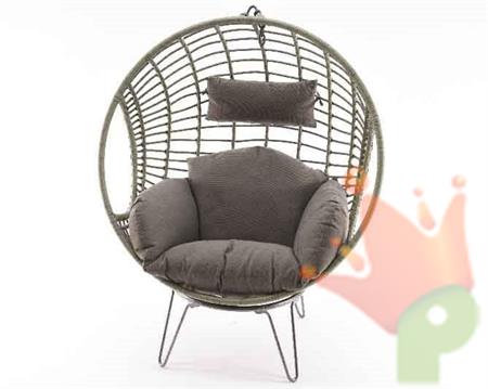 POLTRONA IN VIMINI PIEDI IN FERRO FORMA UOVO 107X84X141CM GRIGIO