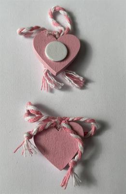 CUORE LEGNO ROSA CON ADESIVO BUSTA 12 PZ