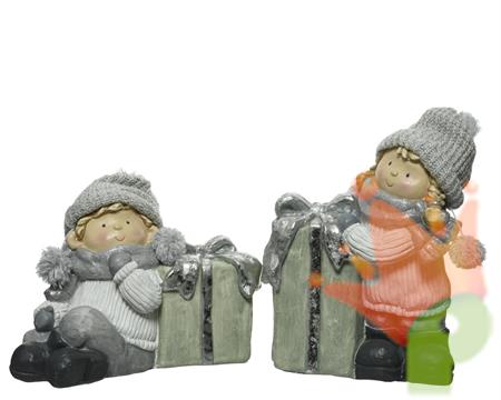 BAMBINO TERRACOTTA CON PACCO