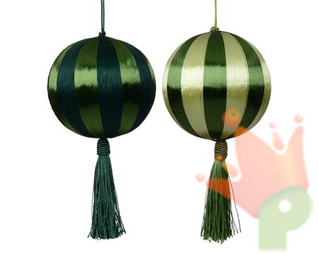 PALLINA DI NATALE IN SETA A RIGHE CON NAPPA VERDE 10CM 2ASS